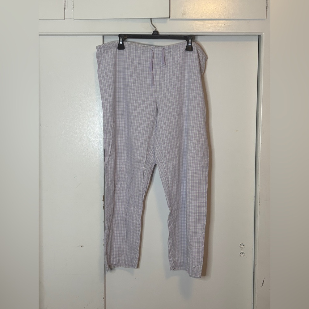 Xhilaration Women’s Lavender Checkered Pajama Pants
